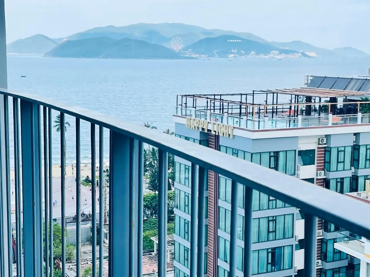 Panorama Wins Residences ニャチャン アパートホテル
